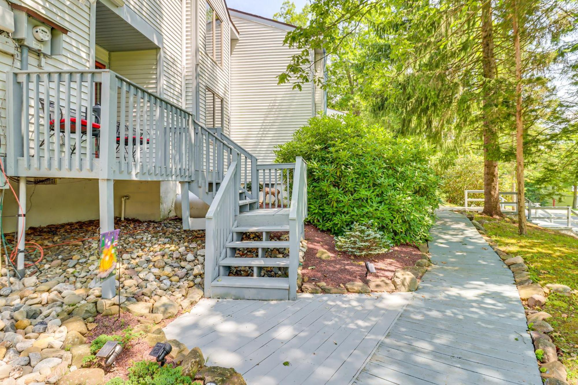 Lake Harmony Townhome Walk To Restaurants! Dış mekan fotoğraf